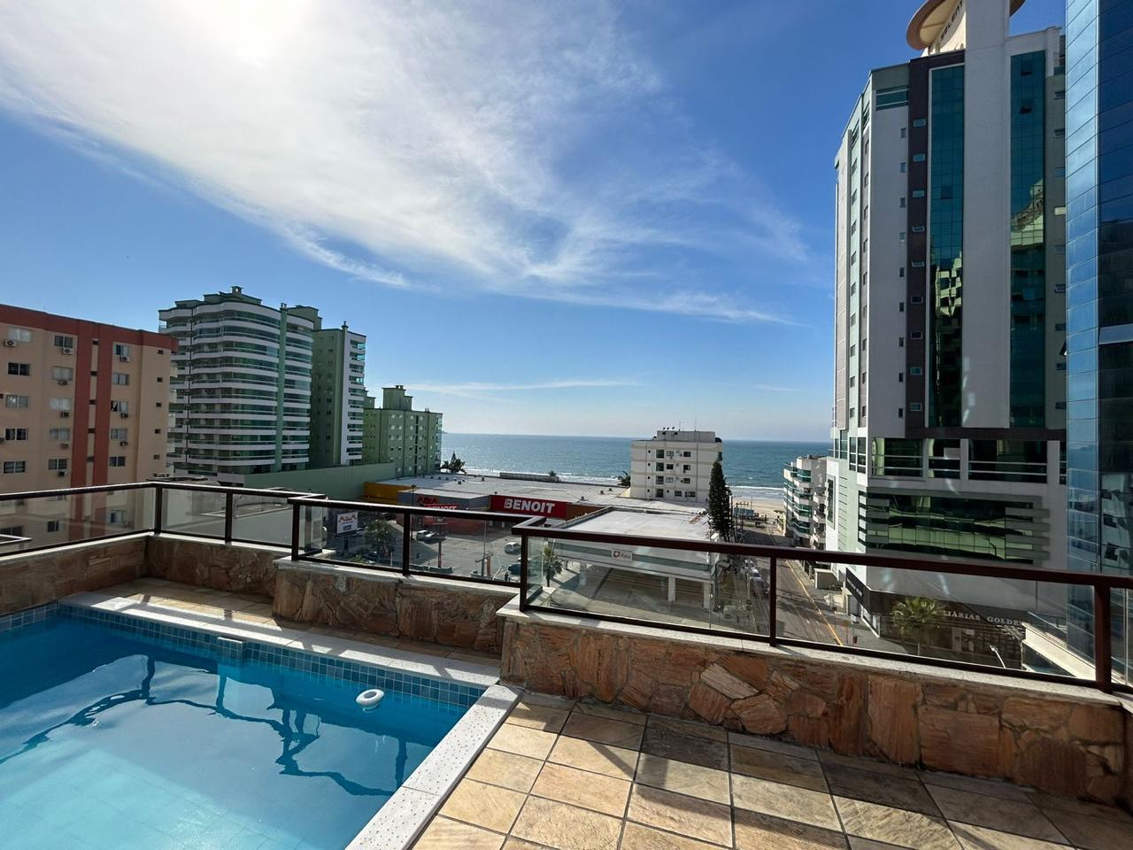 cobertura meia praia 01